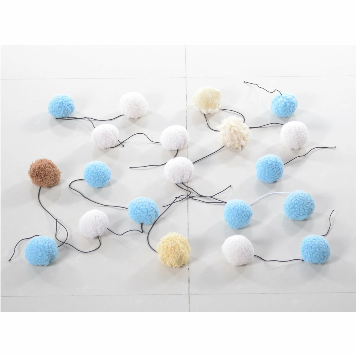 Armarkat Model TOY6 20-Piece Pet Toy Pack For Cats, Dogs, And Small Animals 3 Armarkat Model TOY6 20-Piece Pet Toy Pack For Cats, Dogs, And Small Animals