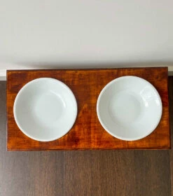 Giovanny -Pet Supplies Sales Shop Aposentis modern wood wooden luxury pet cat dog dogs cats feeder elevated stand station food princess fancy bowl Farmhouse shabby chic classic italian italy Chic Food Bowls Raised