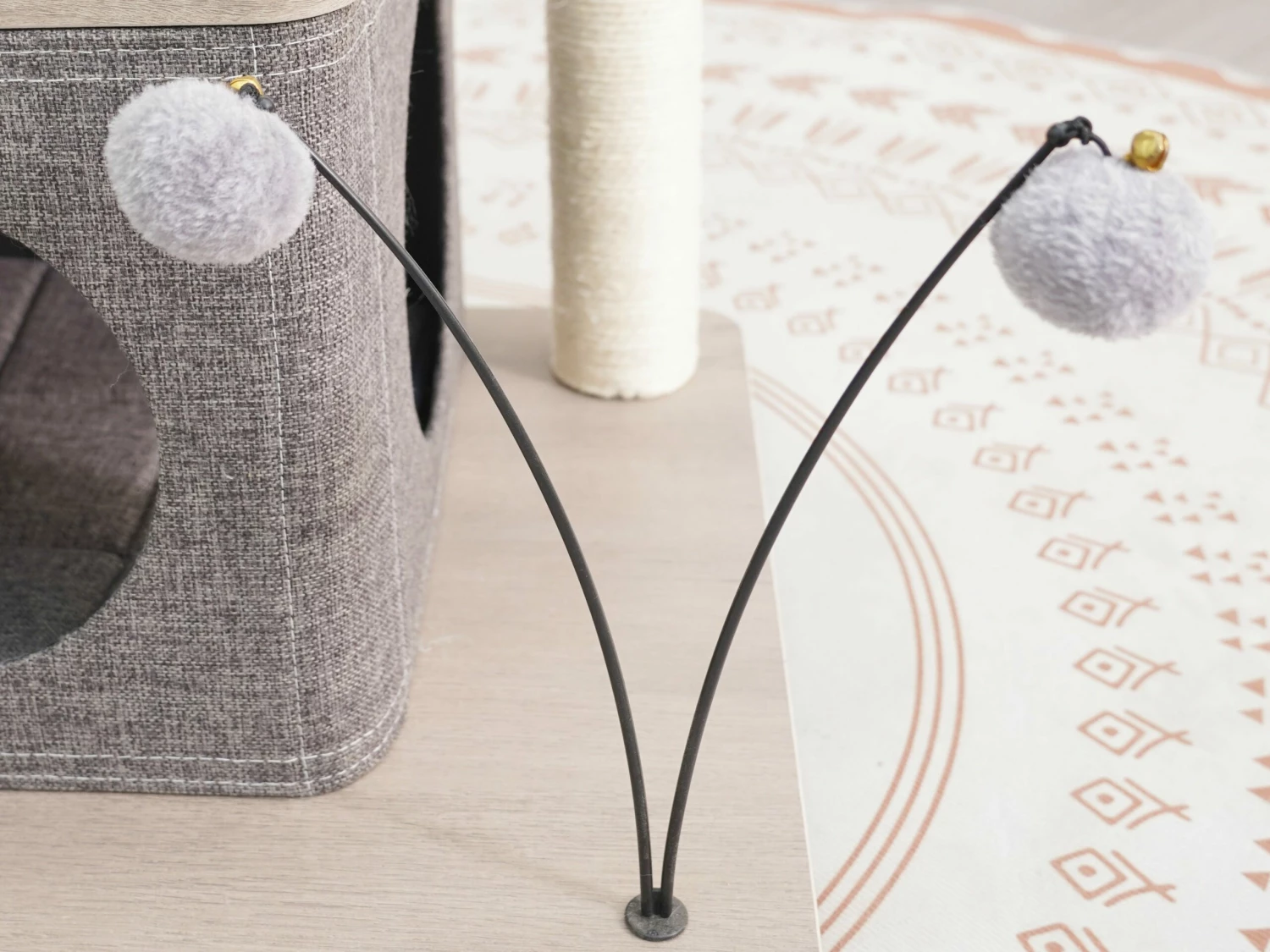 Leon 8 Leon - Image 6