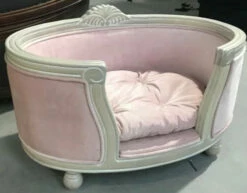 Regal Pet Bed -Pet Supplies Sales Shop description images 10 bf71a583 fca8 4e86 a508 bebe26d7ea08