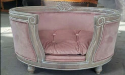 Regal Pet Bed -Pet Supplies Sales Shop description images 7 bf91e793 817e 4520 86e2 ad955c8b39d0