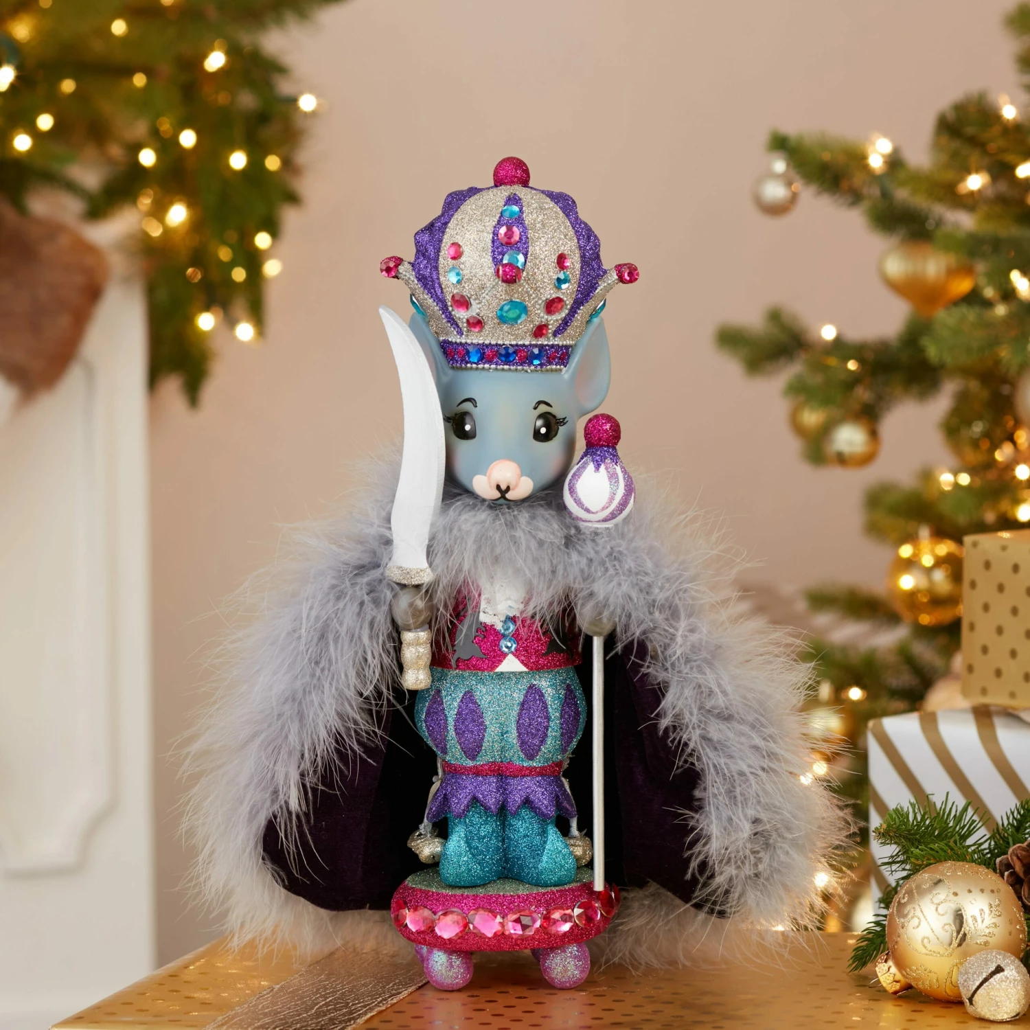 Hollywood Mouse King Nutcracker 4 Hollywood Mouse King Nutcracker - Image 2